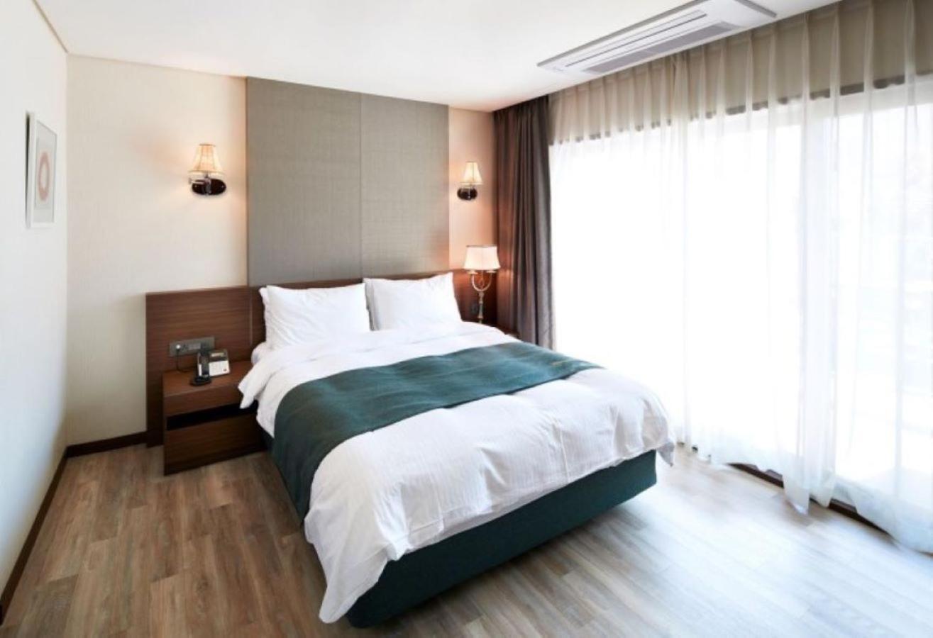 Hotel Thesoom Forest ヨンイン エクステリア 写真